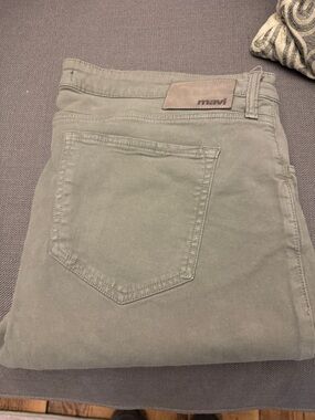 Mavi Men's Slim Olive Cargo-Style Jeans